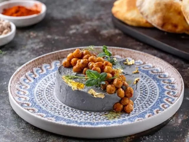 Midnight Hummus