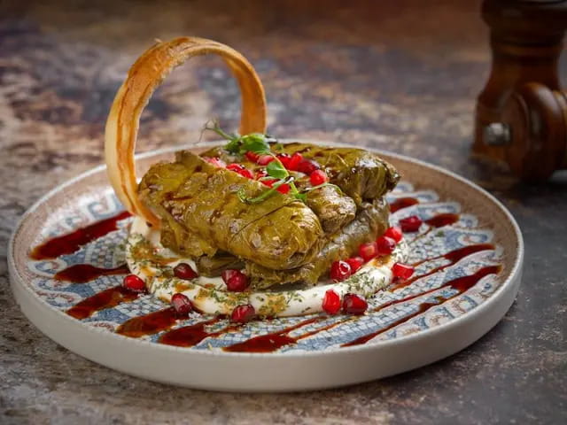 Yalanji – Vine Leaves