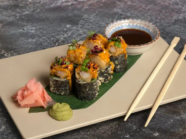 Prawn star roll